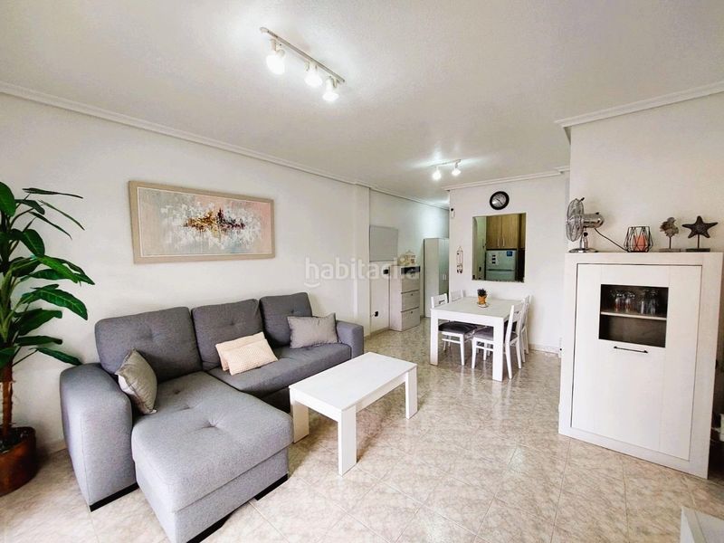 Foto c5eebd1c-07c6-41ab-837a-9f4f52282874. Apartament amb piscina a Playa Flamenca Orihuela