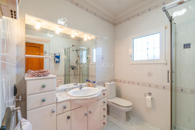 Foto d837bcc2-37c5-499c-8a33-759b7ae1e848. Casa amb piscina a Playa Flamenca Orihuela