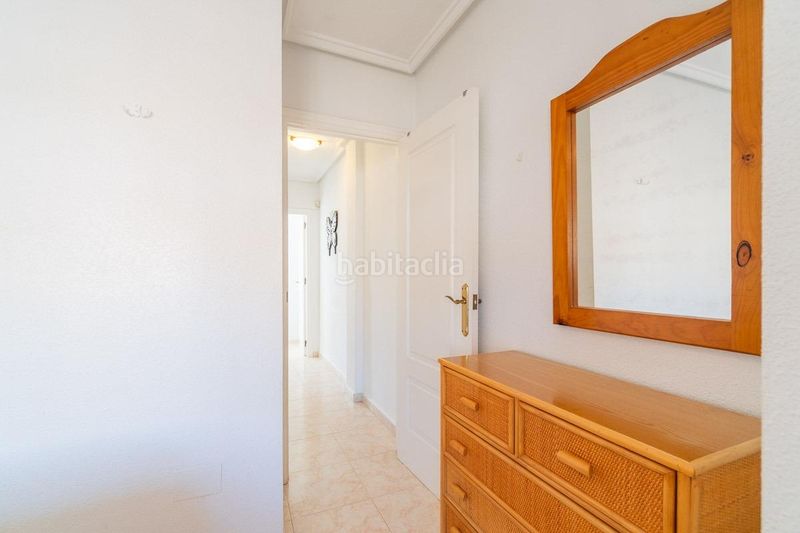 Foto 00e352dd-7d5a-4166-93d2-f0d9bc35c269. Dúplex amb piscina a Playa Flamenca Orihuela