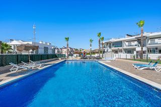 Casa adossada a Orihuela Ciudad
