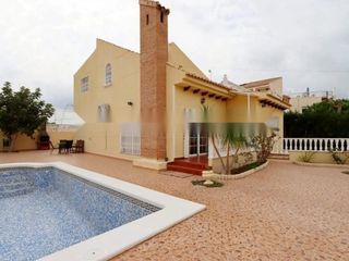 Casa en Playa Flamenca