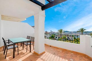 Apartment in Golf Bahía
