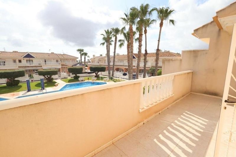 Foto c013c6a7-f271-4f39-a028-d990ceb43a52. Casa a Rojales