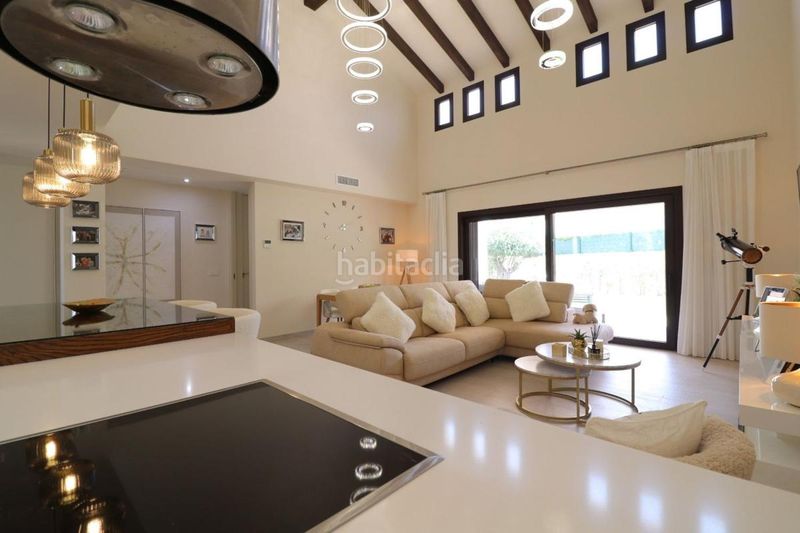 Foto b24a8615-bfe2-4fb4-aec9-32f677475ee7. Casa a Algorfa