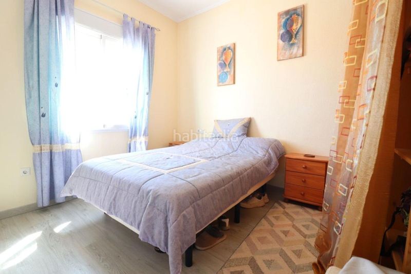 Foto bb4a253e-8090-47b0-91fa-450ff80b5f3c. Casa a Rojales