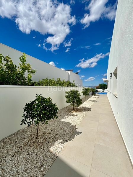Foto fc659965-2e7d-4d81-9a05-56f6b0cc562e. Casa amb piscina a Benijófar