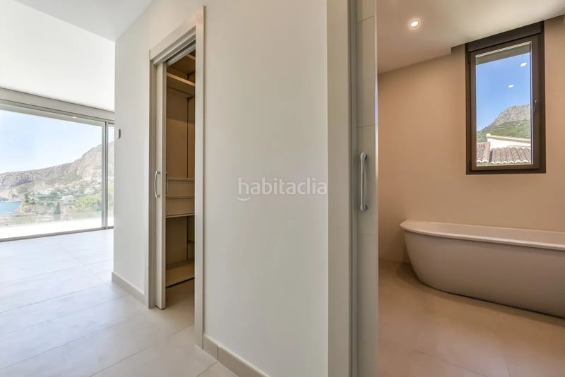 Foto f30cd716-2ab5-4982-bb46-5681f2c6239d. Casa a Manzanera-Tosal Calp