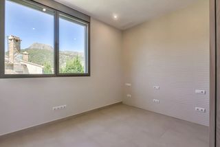 Casa en Manzanera-Tosal