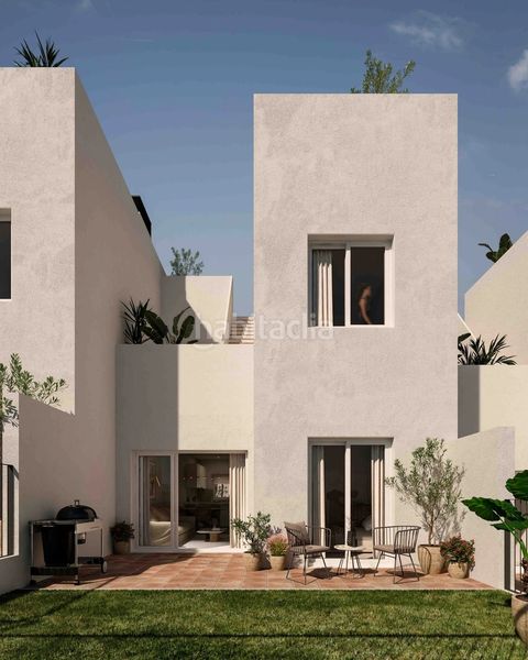 Foto 53589a5c-dab8-4ef6-bb34-57b359c961ee. Casa adossada a Monforte del Cid