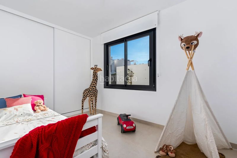 Foto e303f4d7-4ac7-4cfc-9471-c0b4affedf3b. Casa amb piscina a Islas Menores-Mar de Cristal Cartagena