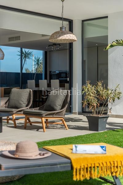 Foto f8a726e3-6579-4cd6-8fc5-6718419002ee. Casa amb piscina a Islas Menores-Mar de Cristal Cartagena