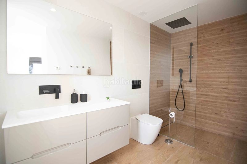 Foto db0b9c72-3125-4844-9ba0-2671294e8c97. Casa en Montesinos (Los)