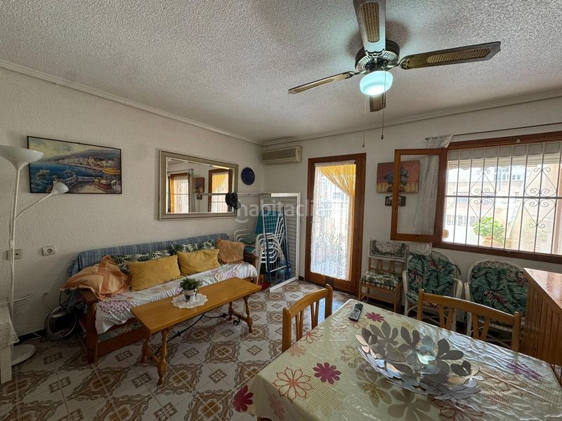 Foto 9c8ad69a-de32-4dbd-b464-595382bb2457. Casa a Playa de los Náufragos Torrevieja