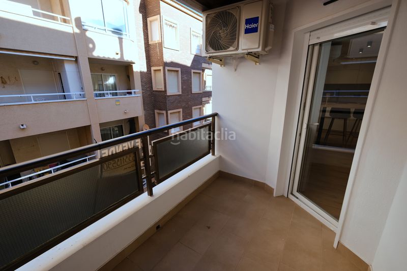 Foto 7abac77c-6b10-4f4b-9e00-c6d30e65d3aa. Apartament a Las Piscinas Naturales Torrevieja