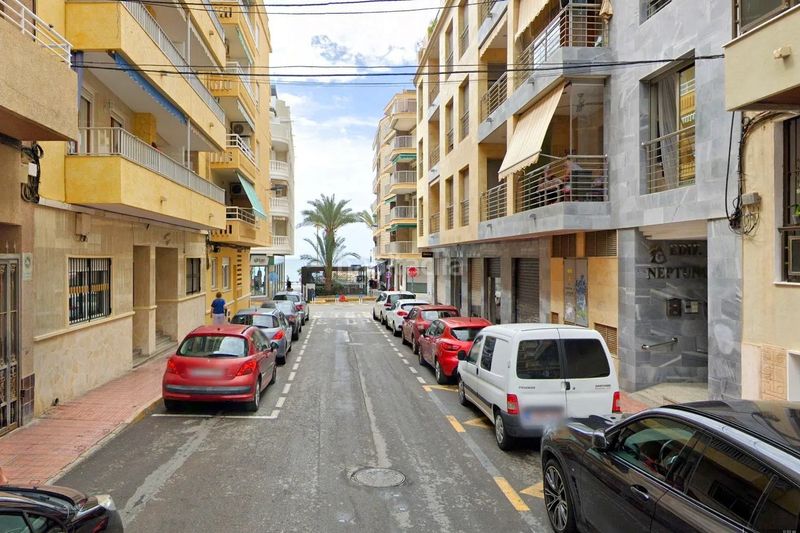 Foto 934508f5-1a42-4310-8763-99d1cef20a23. Apartament a Las Piscinas Naturales Torrevieja