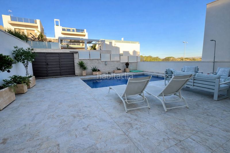 Foto 9b1886d7-a7f6-4e0a-9e0b-51c8bb147773. Casa en Los Almendros Orihuela