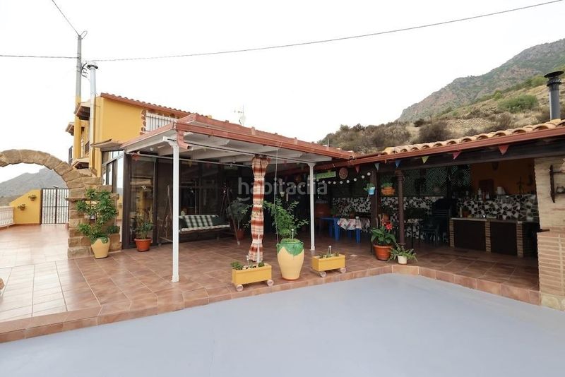 Foto 4e281554-6669-4c36-a6fa-a70311af0289. Casa amb piscina a Fortuna