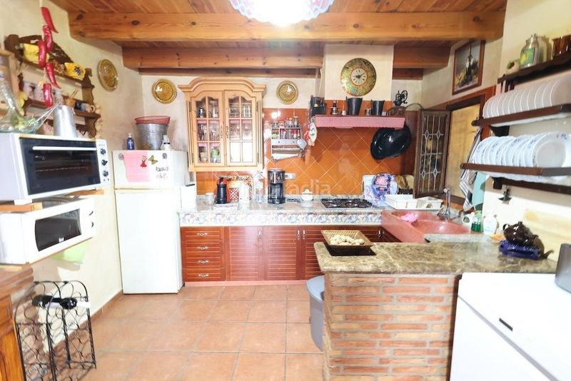 Foto 5313a22c-11a5-442e-aa0e-e1b1803297f2. Casa amb piscina a Fortuna