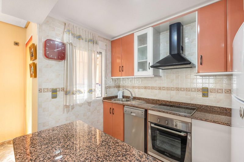 Foto 0a3c0f65-7cb1-488e-9832-352ff7059623. Dúplex en Centro Alcázares (Los)