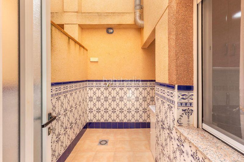 Foto c5f6dbc6-28d6-41ee-a7d2-6b9b6a5e75d8. Dúplex en Centro Alcázares (Los)