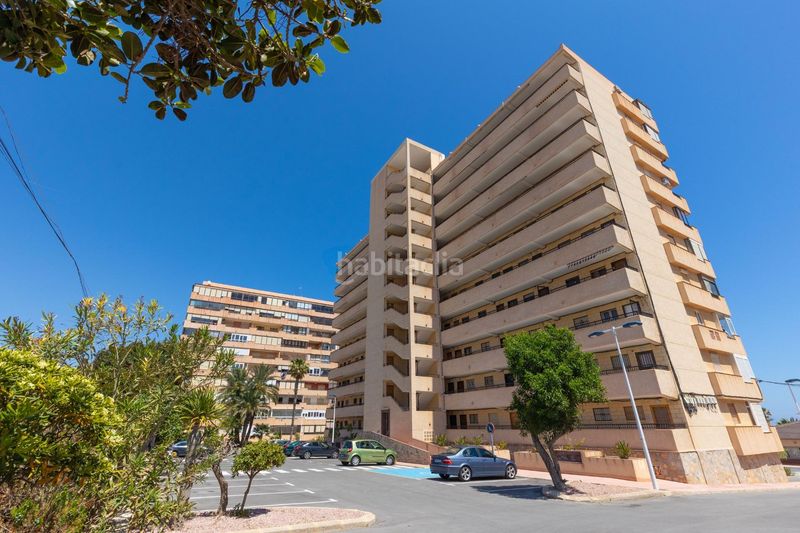 Foto e895b587-cc50-4422-a7d3-939bfd13dc4f. Apartament amb piscina a Cabo Cervera Torrevieja