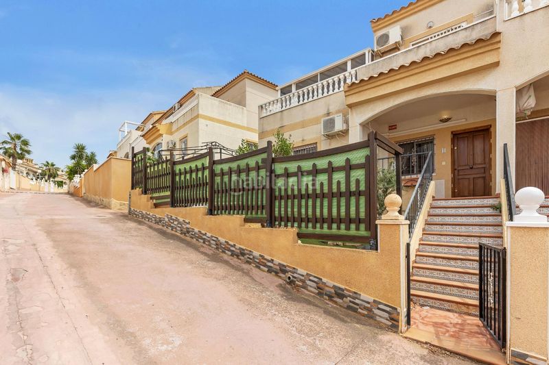 Foto dc12434a-f589-4384-94f7-8ef831cef0a2. Casa en La Florida Orihuela