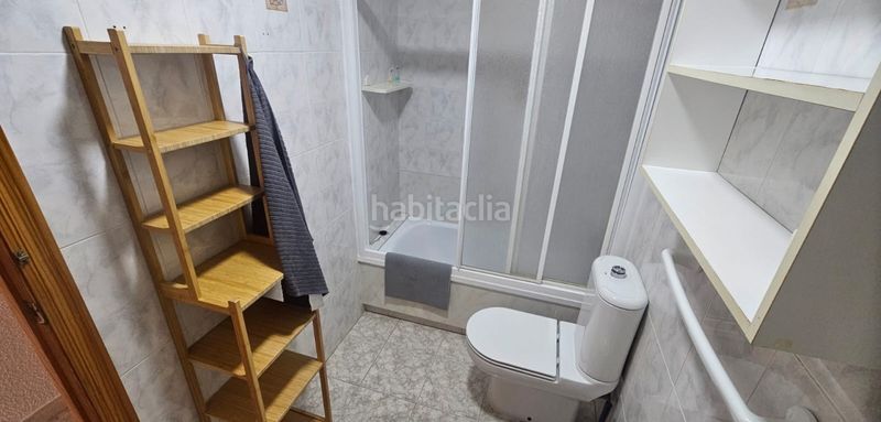 Foto 3319ae6c-2b32-48ff-9f5e-5c46b32f4d0c. Apartament amb piscina a Playa Flamenca Orihuela
