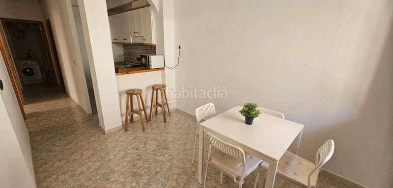 Foto 8799fe33-22b8-4cd0-84b0-d6c78f9aa04b. Apartament amb piscina a Playa Flamenca Orihuela