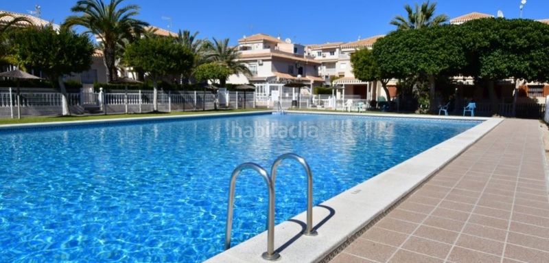 Foto 885c2532-5c9a-45fa-a975-120e0f6bd7d4. Apartament amb piscina a Playa Flamenca Orihuela