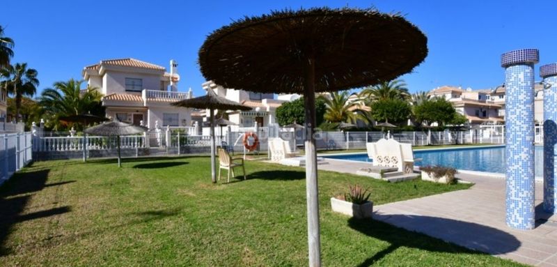 Foto fa0206f9-8a0e-4e46-8c1e-601cb2aa663d. Apartamento en Playa Flamenca Orihuela