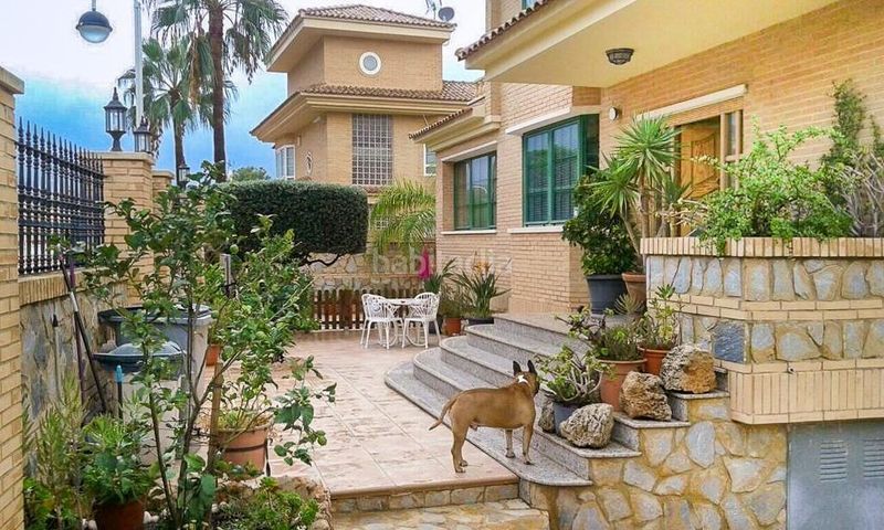 Foto 56d79259-5f24-40cd-9c70-7764192beb94. Casa amb piscina a Sierra Helada Benidorm
