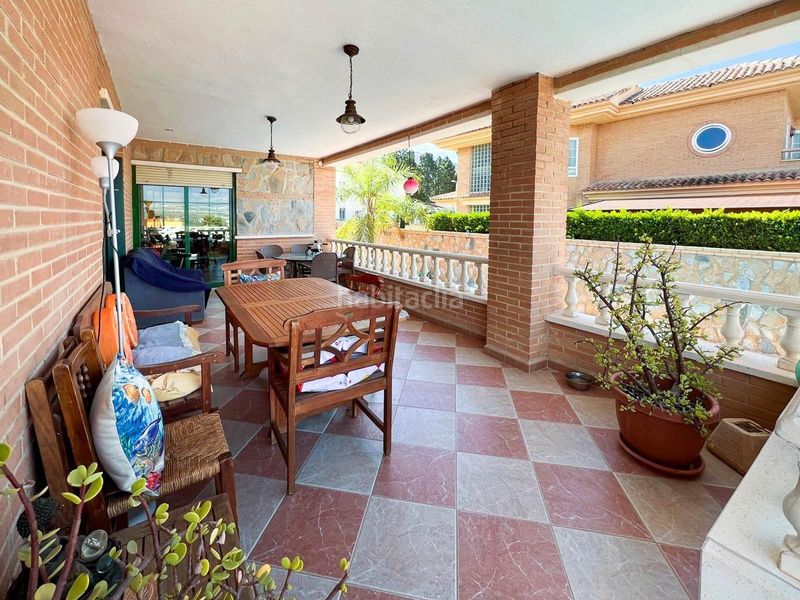 Foto 804a7586-98ac-4fd0-81a9-bc2073c04d71. Casa amb piscina a Sierra Helada Benidorm