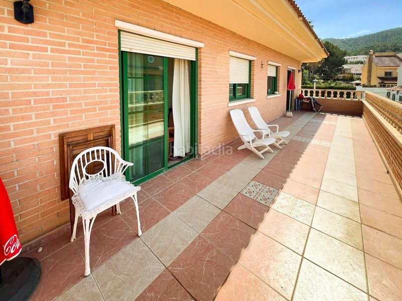 Foto ec6ec00f-78c5-4ae6-bb73-9ef2f9dccf2b. Casa amb piscina a Sierra Helada Benidorm