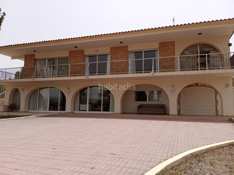 Foto 375f6944-5747-4b53-8220-fdb02e324e92. Casa amb piscina a Sierra Helada Benidorm