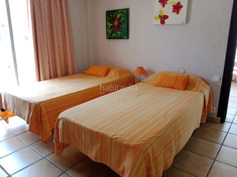 Foto a4d55ef8-55e2-477b-84cc-d211ef1ff3bd. Casa amb piscina a Sierra Helada Benidorm