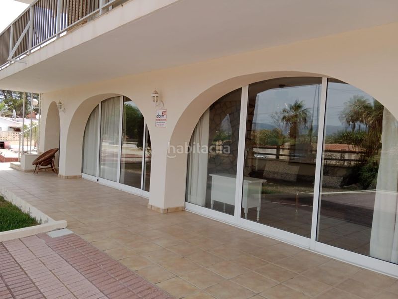 Foto bb9a873a-5790-4de6-ad13-18deb4261413. Casa amb piscina a Sierra Helada Benidorm
