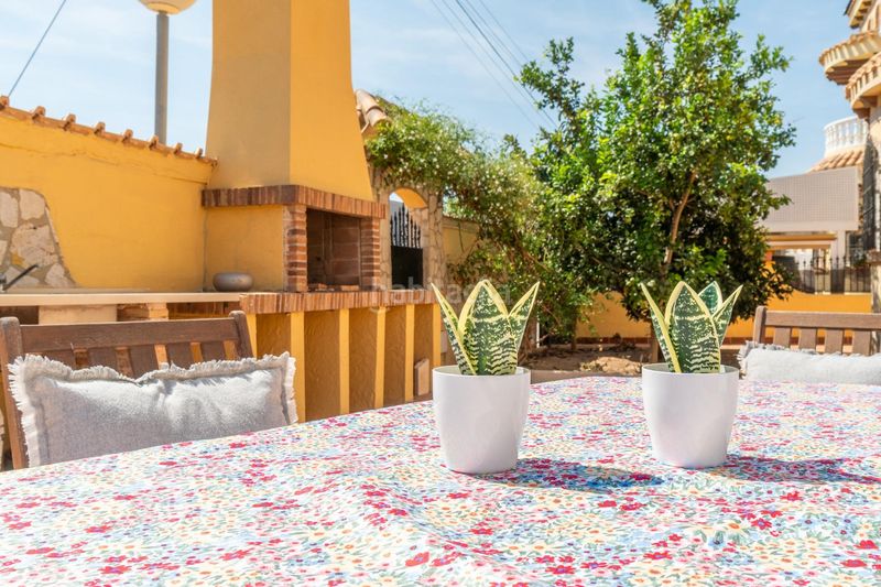 Foto cef82d97-9956-4a54-a82a-0a4cf4293b05. Casa en La Florida Orihuela