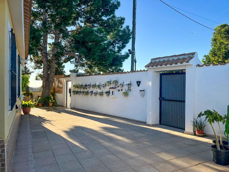 Foto 7a84761a-1e8c-4d3d-8fbe-aa5d2ca47165. Masia a Moralet Alicante