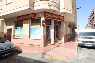 Geschäftsraum in Antonio Machado
