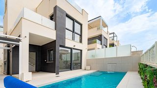 Casa a Los Balcones y los Altos