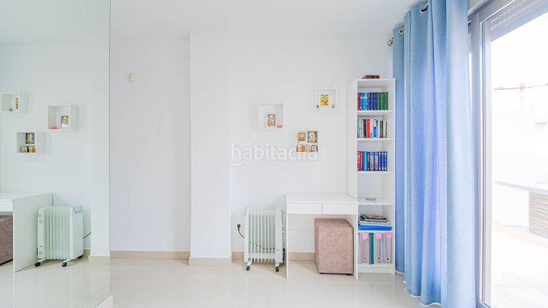 Foto 1bf8056b-0e85-4966-94f3-6632519e5c8d. Casa adossada a Punta Prima Torrevieja