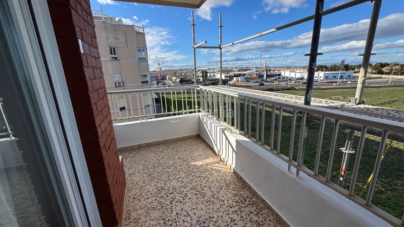 Foto ca8a8b62-4133-4cd0-8d82-8b833637b4b2. Apartament a Punta Prima Orihuela