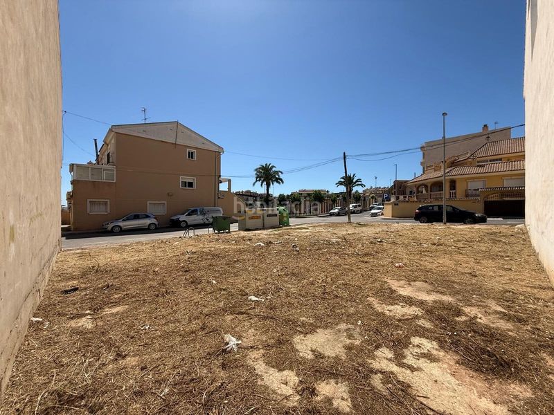 Foto cbac8678-1fd2-41d2-b5aa-e502875e57a9. Area edificabile industriale in San Miguel de Salinas