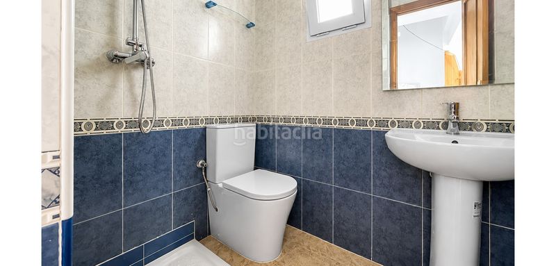 Foto a2abb629-78e2-4b70-a4d9-b47108bbf178. Casa adossada a Playa Flamenca Orihuela