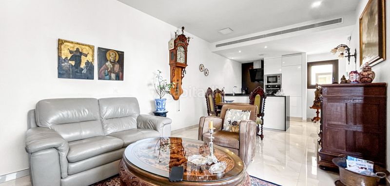 Foto 279be149-e6f6-4b75-91e2-38ab35bf6092. Apartament amb piscina a La Florida Orihuela