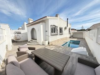 Casa en Villamartín-Las Filipinas