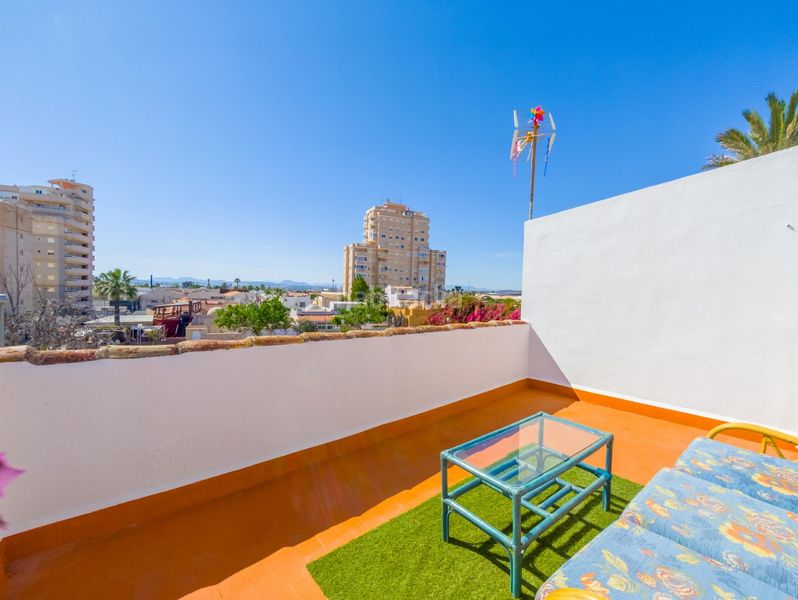 Foto 026019b7-2333-4b92-badc-62c0254d002d. Casa en nueva Torrevieja Torrevieja