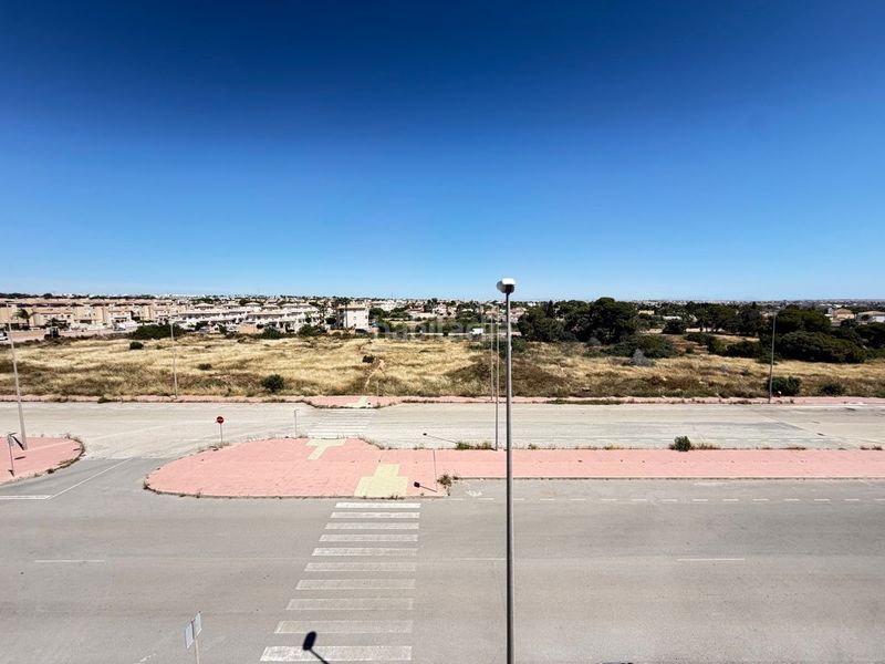 Foto 5c0bb395-9022-4161-aa68-532de3a05906. Apartament a Campoamor Orihuela