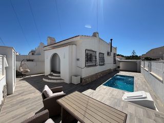 Casa in Villamartín-Las Filipinas