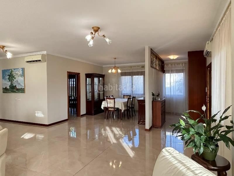 Foto c8d36b7f-8d53-454f-8244-552ea917b8e2. Casa en Rojales